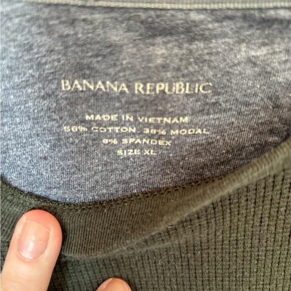 Banana Republic Olive Green Waffle Knit Shirt - Picture 2 of 4